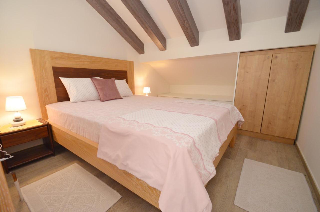 Apartments Olive Kotor Extérieur photo