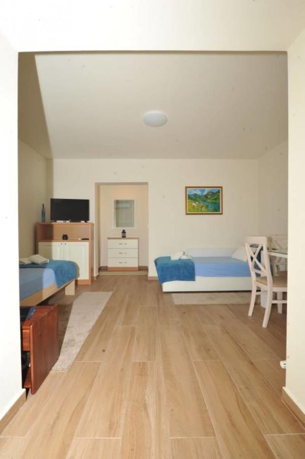 Apartments Olive Kotor Extérieur photo